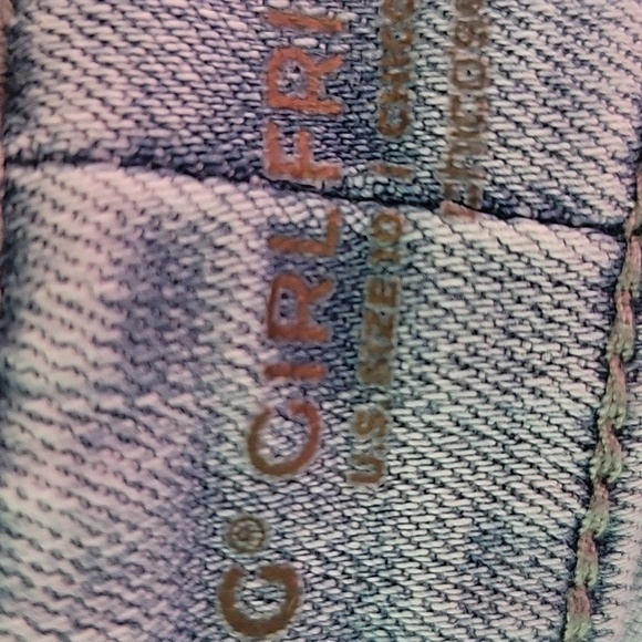 Chico's So Slimming Girlfriend Slim Leg Crop Jeans Size 10 - Picture 8 of 10